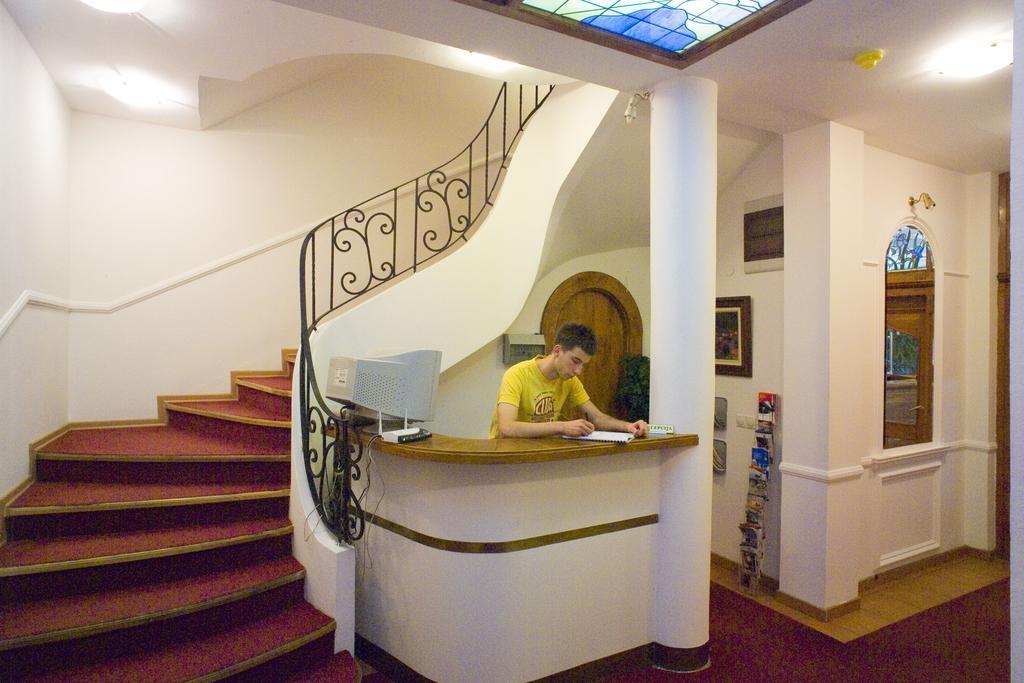 Garni Panorama Lux Hotel Ni